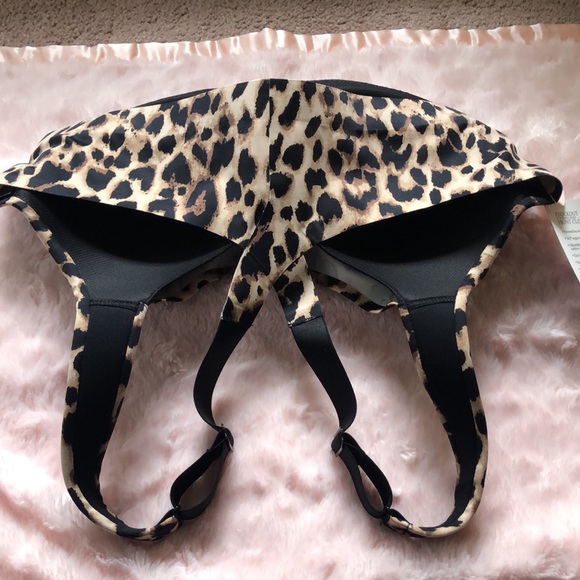 VICTORIA’S SECRET FRONT-CLOSE SPORT BRA - Picture 5 of 8